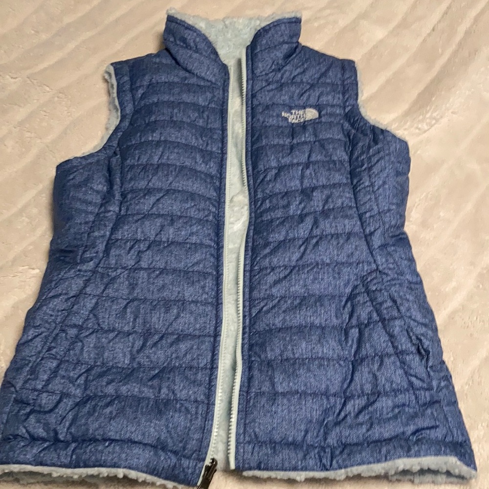 North face reversible vest